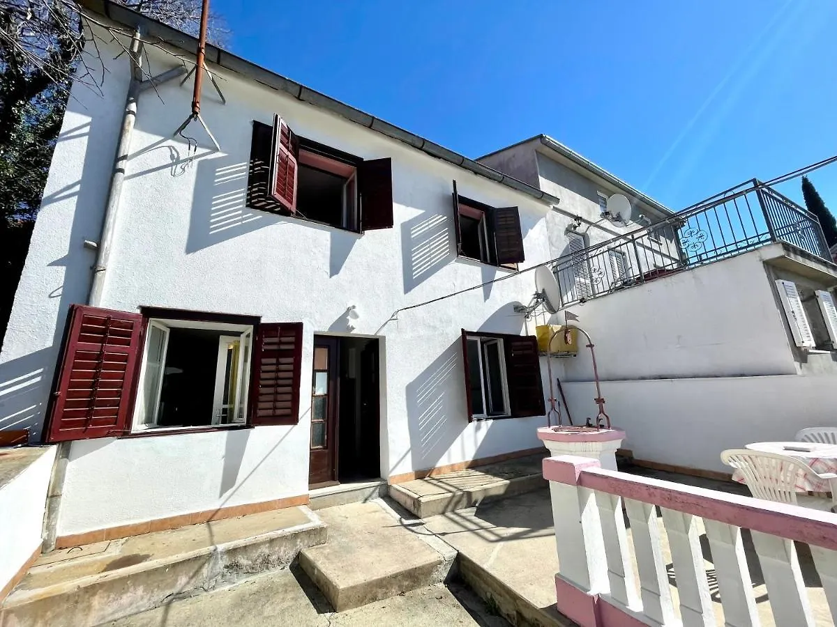 Holiday Home Autentic Dramalj 0*,