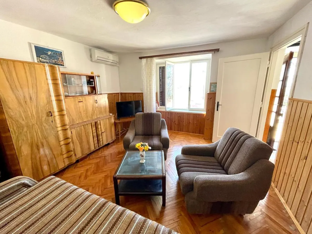 Holiday Home Autentic Dramalj Croatia