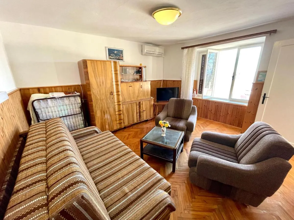 Holiday Home Autentic Dramalj