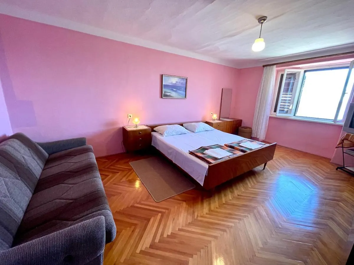 Holiday Home Autentic Dramalj