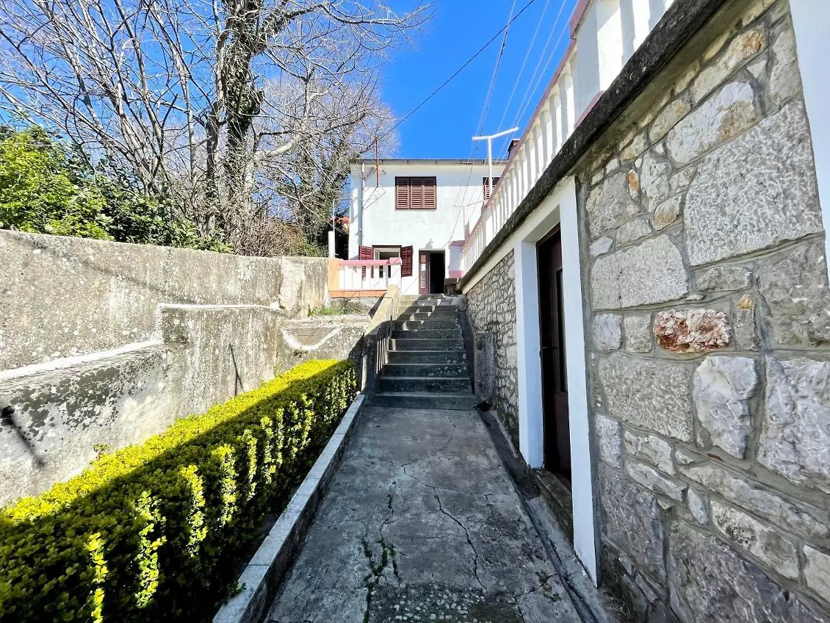 Holiday Home Autentic Dramalj