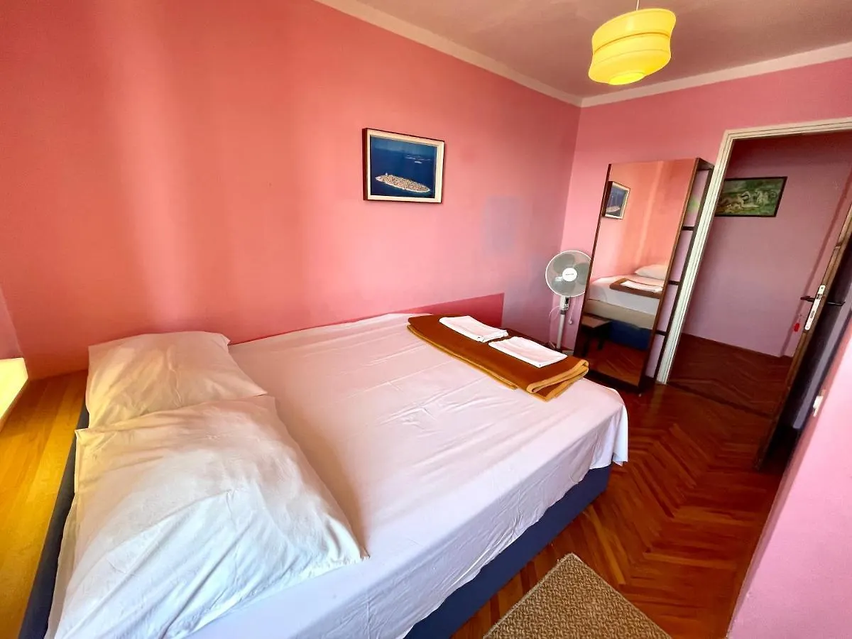 Holiday Home Autentic Dramalj