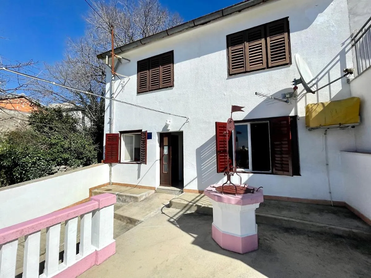 Holiday Home Autentic Dramalj