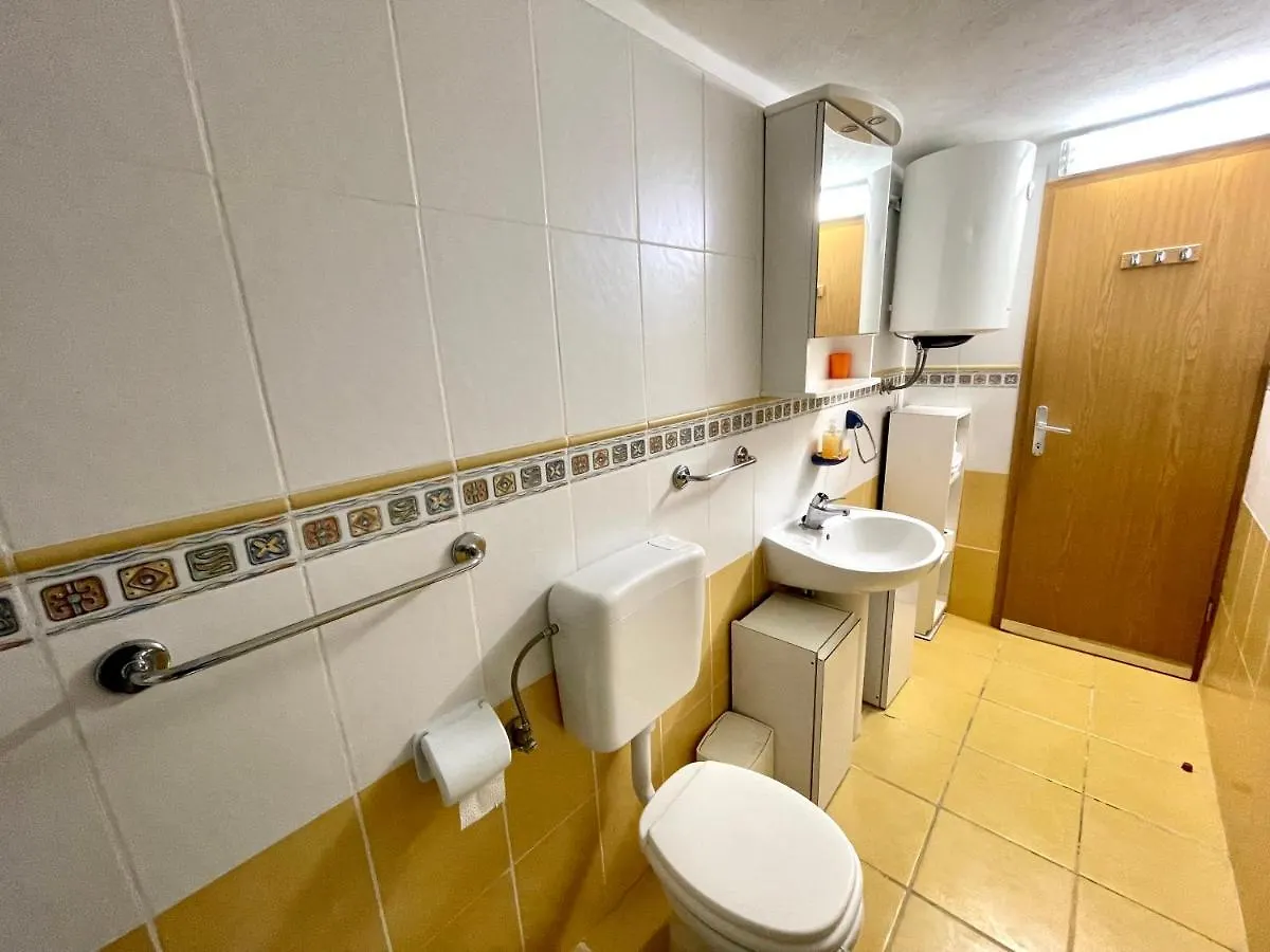 Holiday Home Autentic Dramalj